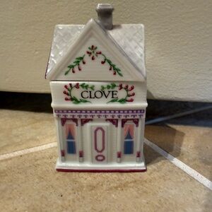 Lenox Fine Porcelain Spice Village Container 1989 vintage